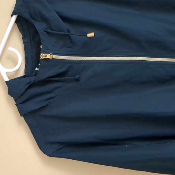 Large Atmosphere Parka In A Pocket Blue With Gold Hardware Jacket - Picture 3 of 17